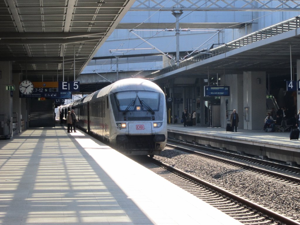 IC nach Karlsruhe am 23.3. in Bln-Sdkreuz
