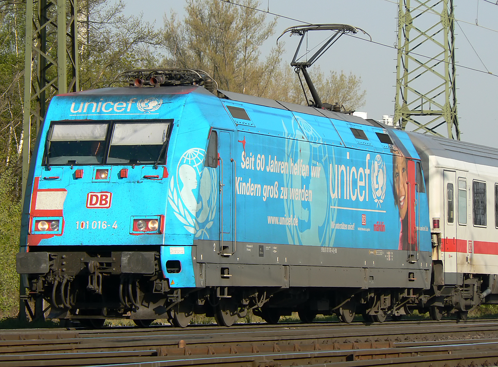 101 016-4 als Umleiter in Gremberg am 23.04.2010