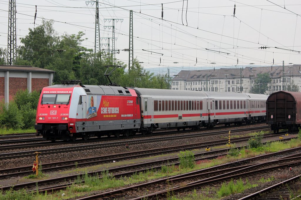 101 109-7 in Koblenz L�tzel am 02.06.2012