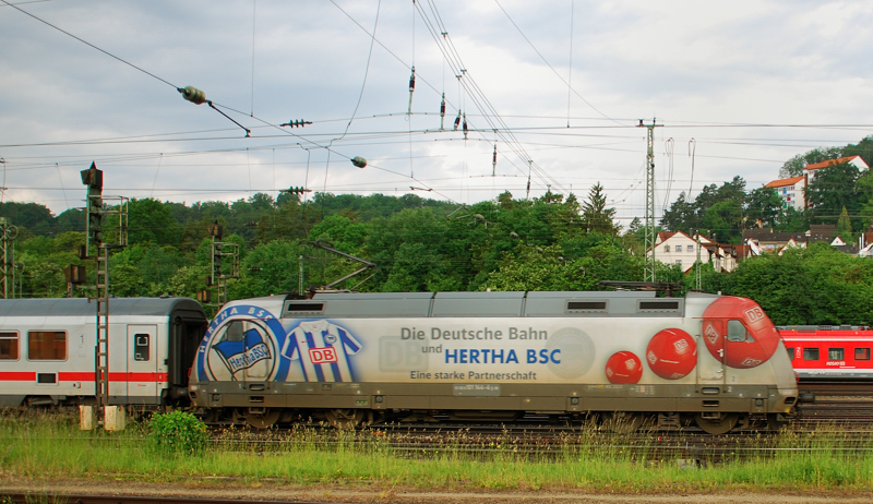 101 144-4, Hertha BSC, aufgenommen am 09.06.13, in Treuchtlingen.