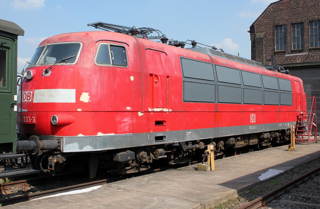 103 233-3 im DB Museum Koblenz am 21.05.2011