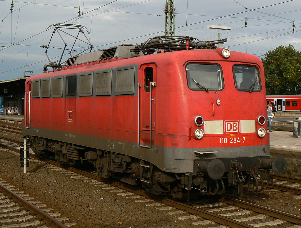 110 284-7 in K�ln/Messe Deutz am 06.10.2010