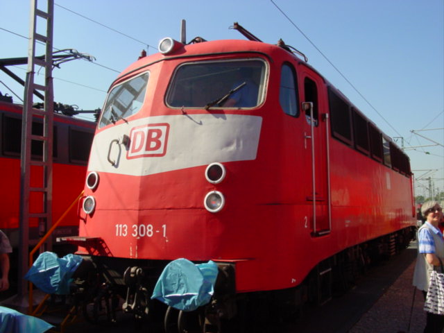 113 308 beim BahnTag im  BW M�nchen HBF 1(20.09.2003) 