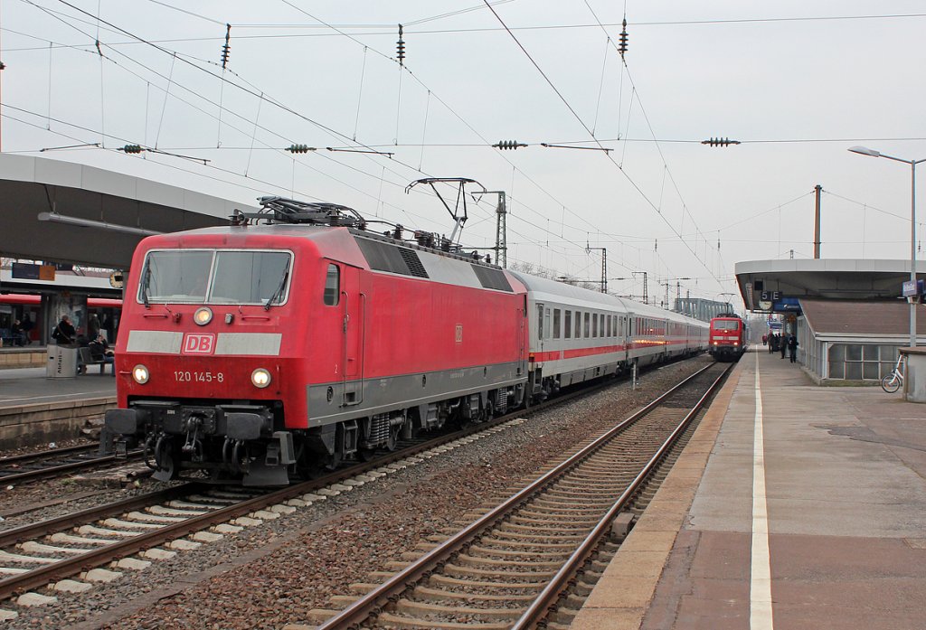 120 145-8 in K�ln Messe/Deutz am 03.04.2013