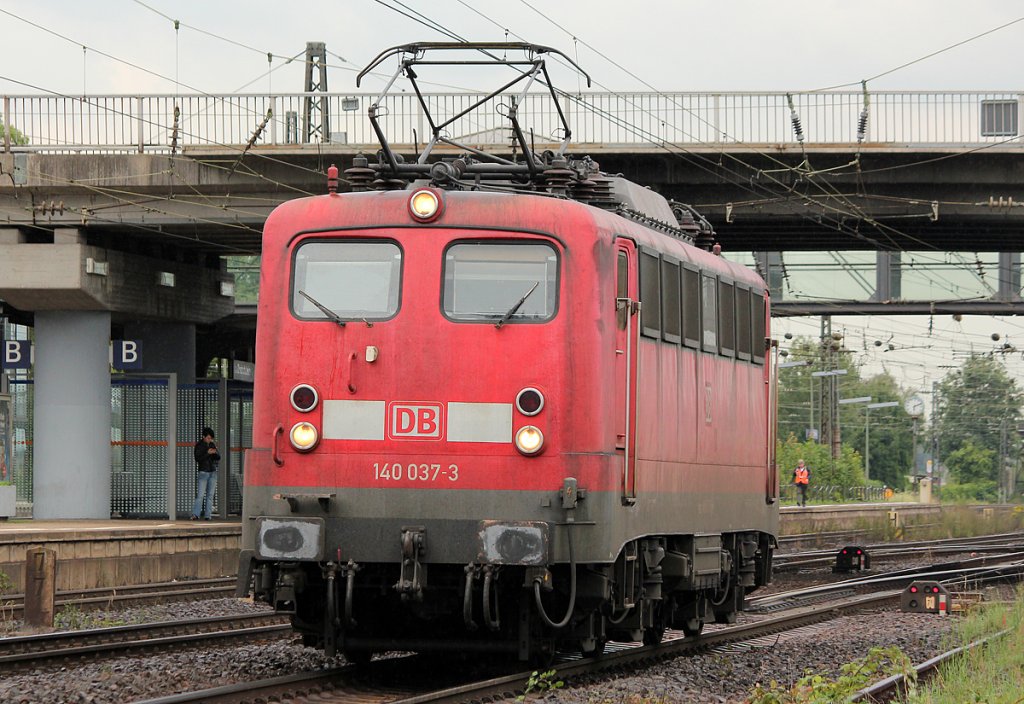 140 037-3 in Mainz Bischofsheim am 26.07.2011