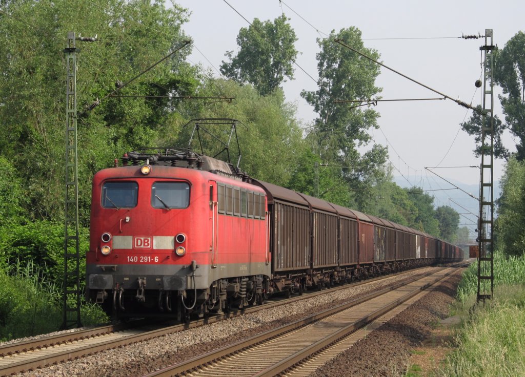 140 291-6 am 21.5.2011 bei Unkel.