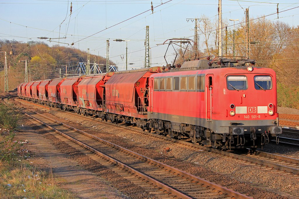 140 501-8 in K�ln West am 23.03.2011