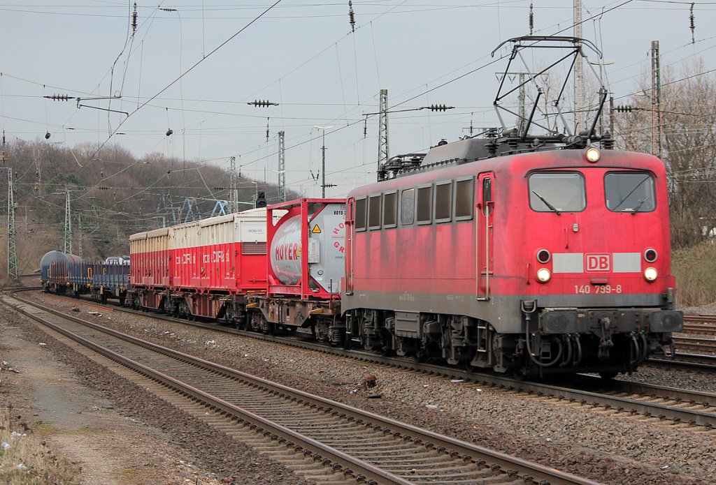 140 799-8 mit gem Gz. in K�ln West am 11.03.2011