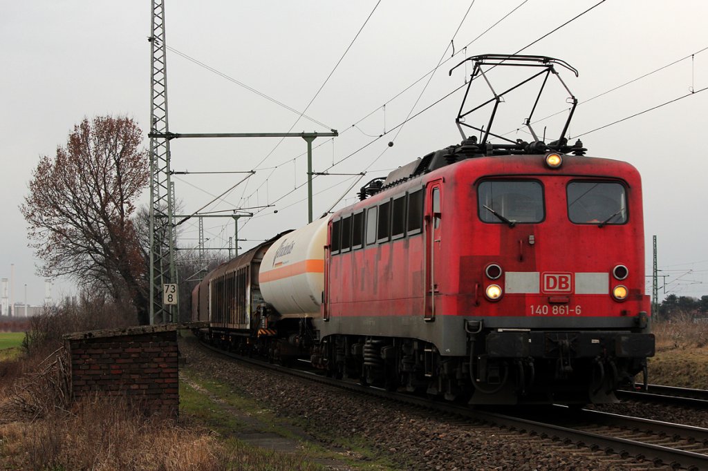 140 861-6 in Porz Wahn am 08.03.2012