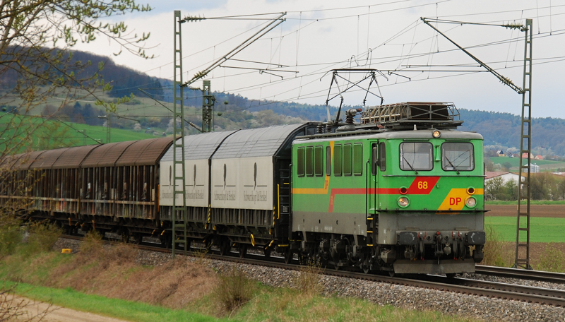 142 130, BYB, aufgenommen am 21.04.12, bei Treuchtlingen.