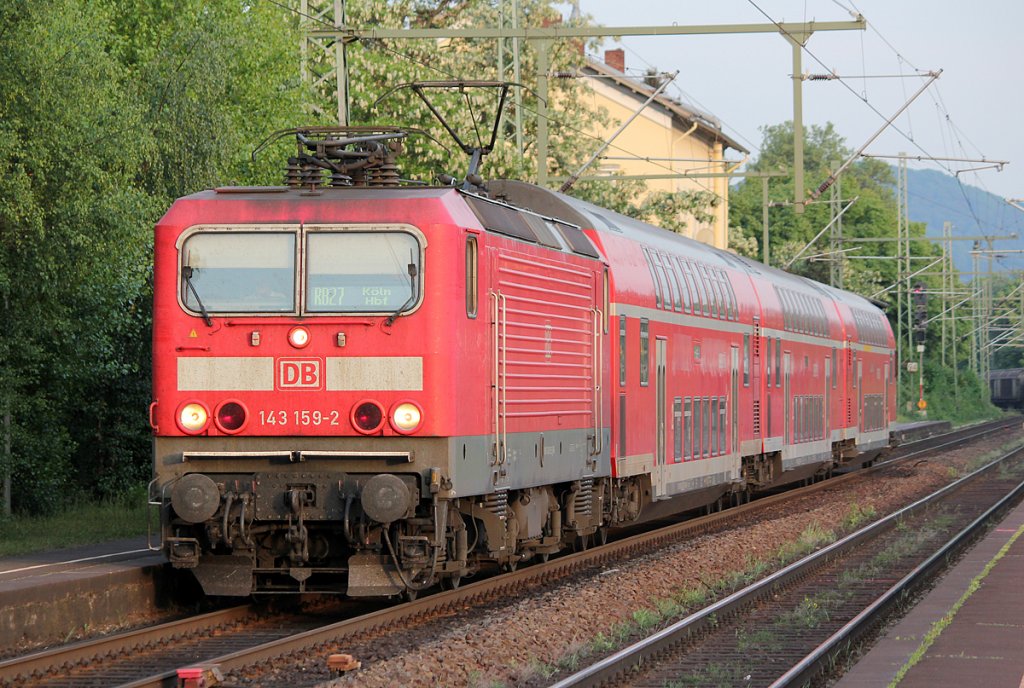 143 159-2 am RB27 in Bonn Oberkassel am 07.05.2011