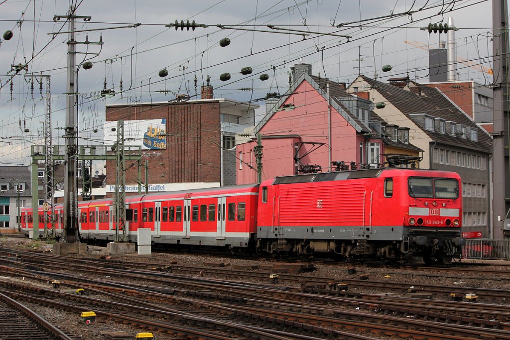143 643-5 auf der S6 in K�ln Hbf am 19.04.2012