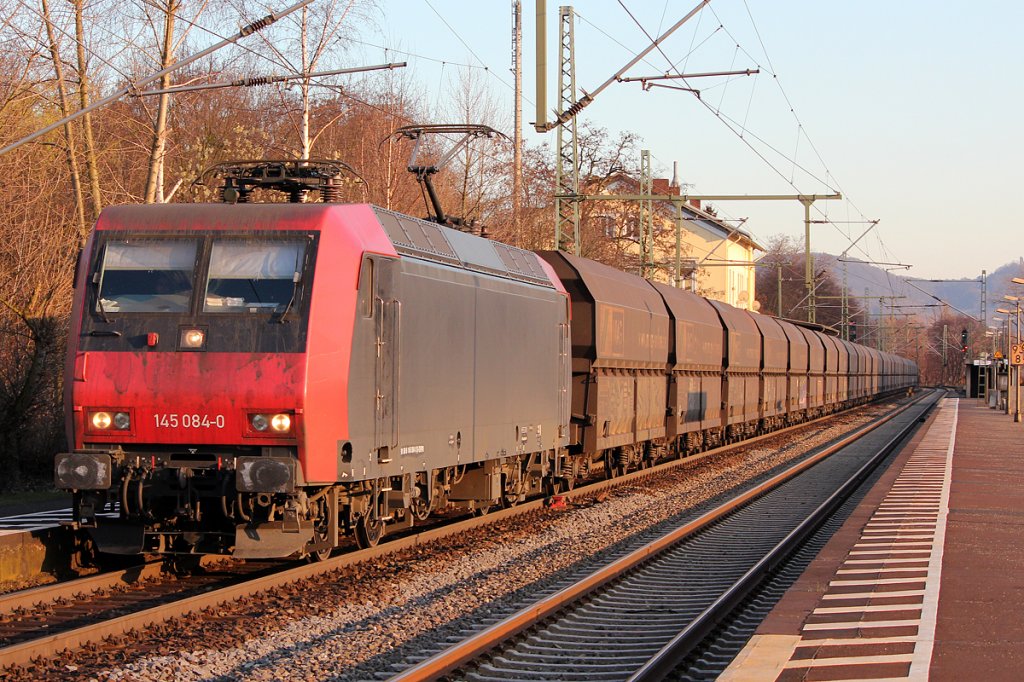 145 084-0 mit NIAG Ganzzug in Bonn Oberkassel am 19.03.2012