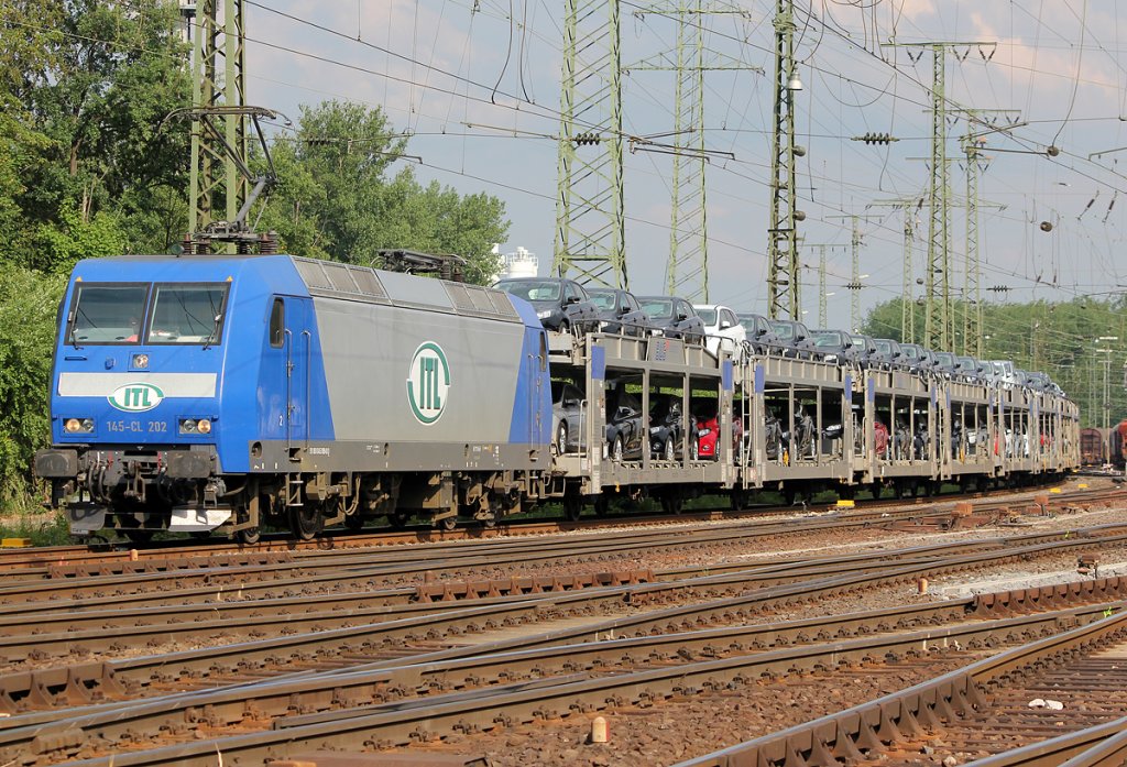 145-CL-002 in ITL Diensten mit Autozg in Gremberg am 04.06.2011