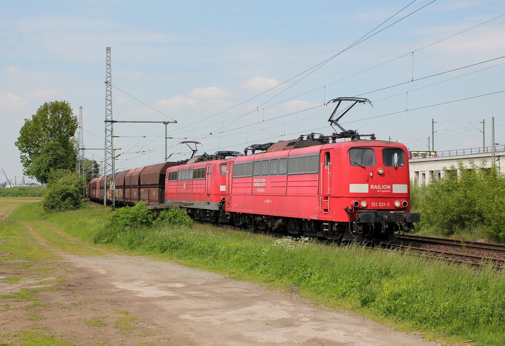 151 023-3 & 151 168-1 in Porz Wahn am 27.05.2013
