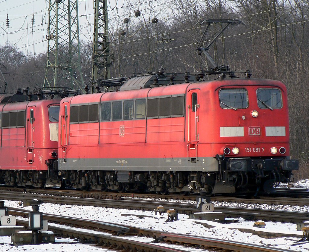 151 081-7 in Gremberg am 8.1.2010