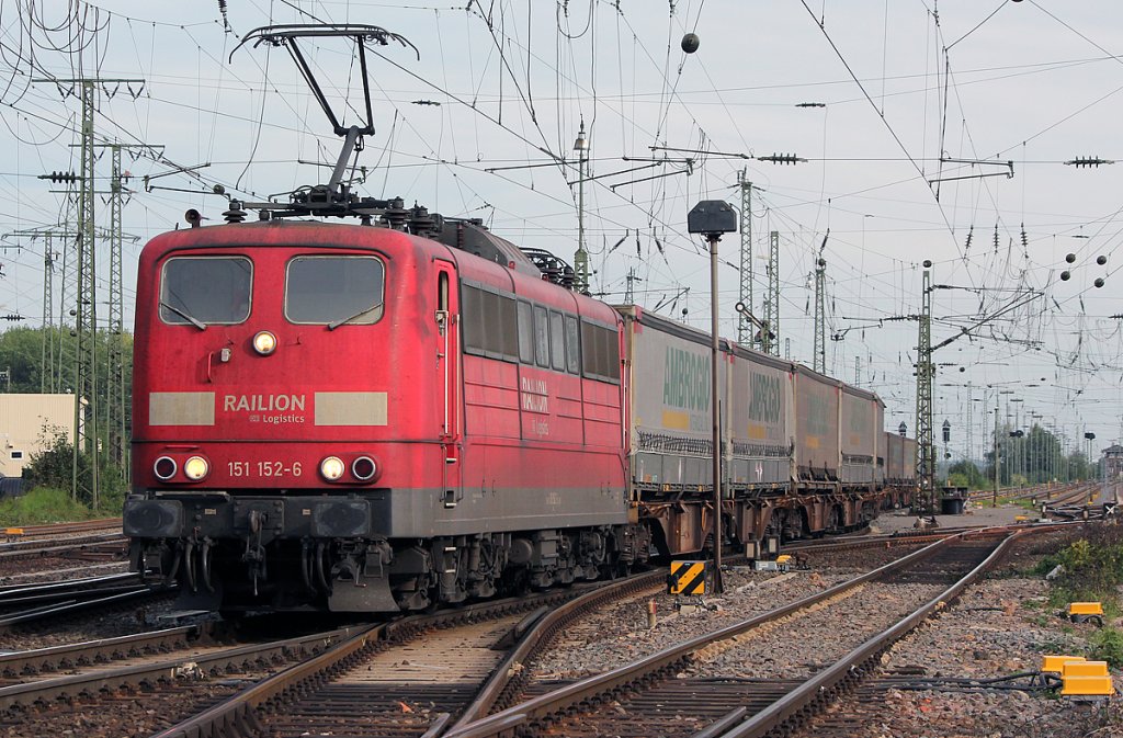 151 152-6 in Gremberg am 10.09.2011