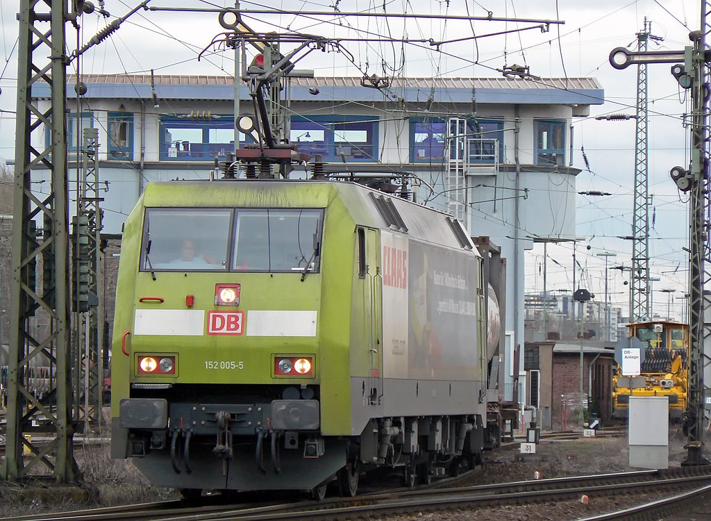 152 005-5 verl�sst Gremberg am 20,03,2010 