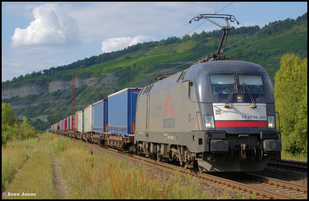 182 529-8 (MRCE/TXL) in Th�ngersheim am 8.8.2012.