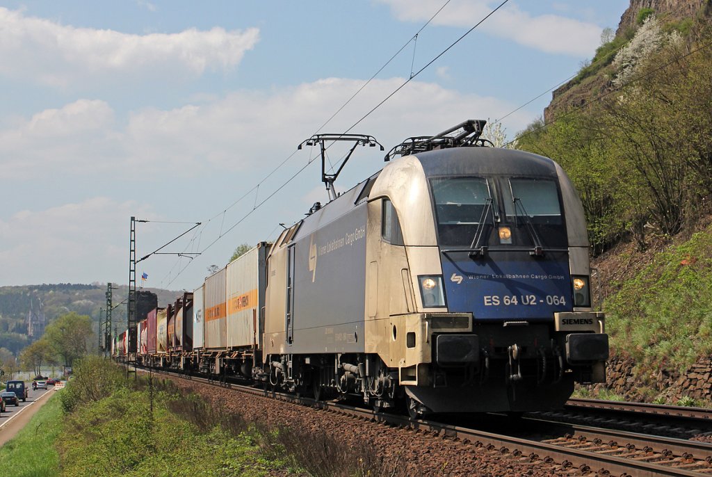182 564 / ES 64 U2-064 bei Erpel am 25.04.2013