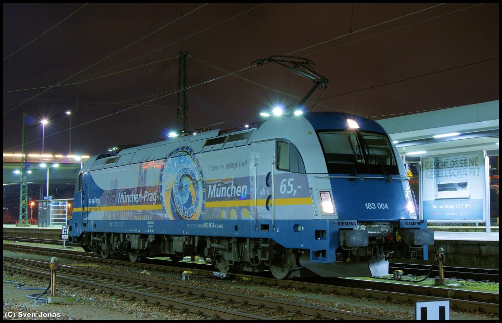 183 004-1 (VBG)  M�nchen-Prag-M�nchen ab 65 Euro  in Regensburg-Hbf am 5.12.2012.