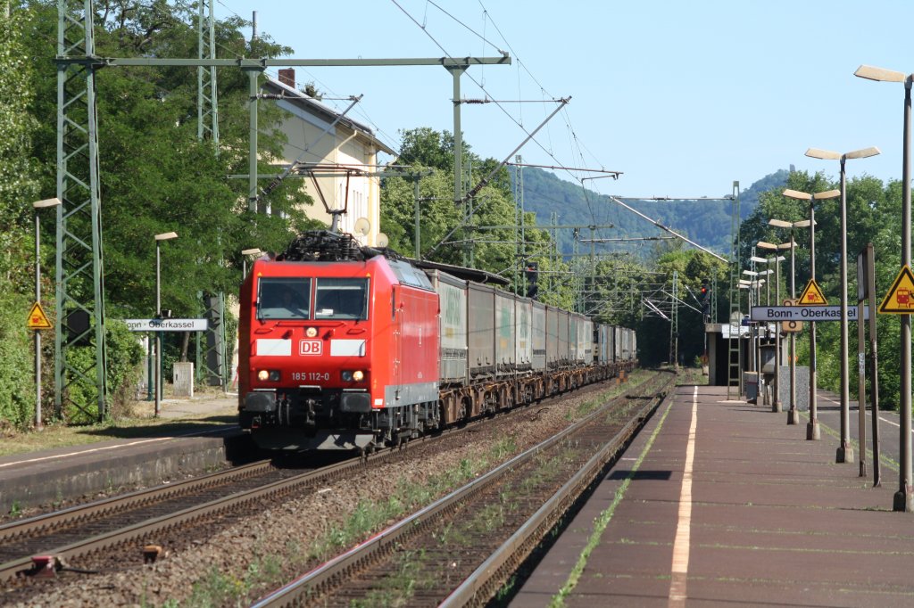 185 112-0 fuhr am 02.06.11 durch Bonn-Oberkassel.
