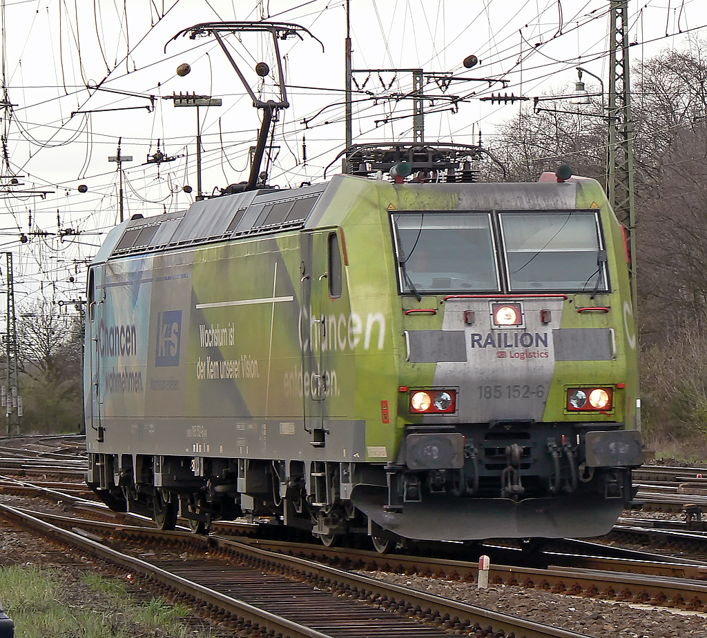 185 152-6 kommt Lz nach Gremberg Gbf am 02.04.2010