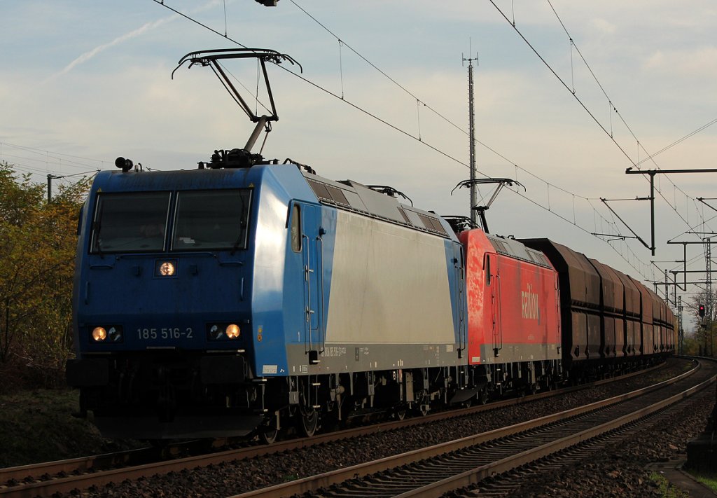 185 516-2 mit 185 xxx-x in Porz Wahn am 05.11.2011