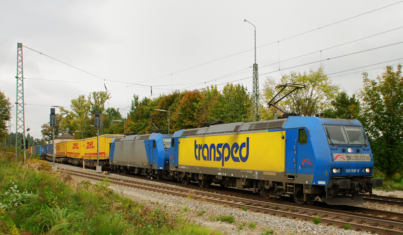 185 518-9 + 185 512-1, aufgenommen am 30.09.12, in A�ling.