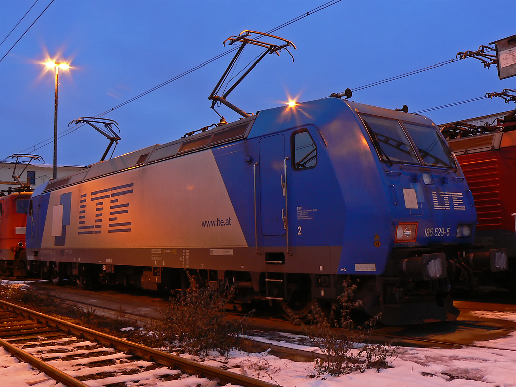 185 529-5 der LTE  Michaela  in Gremberg am 27.12.2010