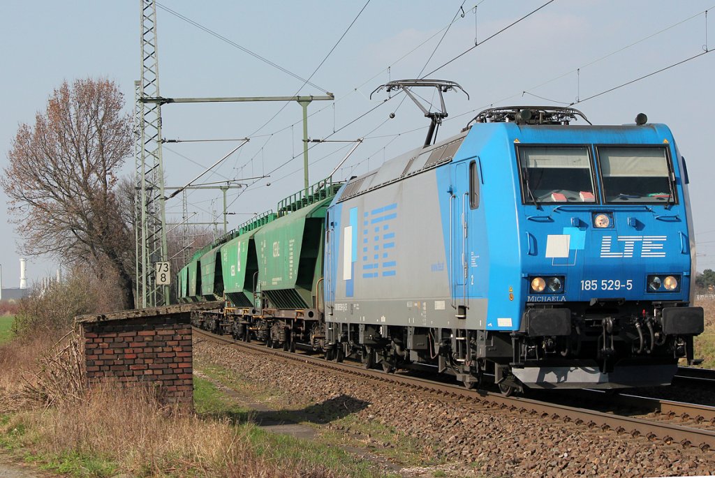 185 529-5  Michaela  der LTE mit Getreidezug in Porz Wahn am 23.03.2012