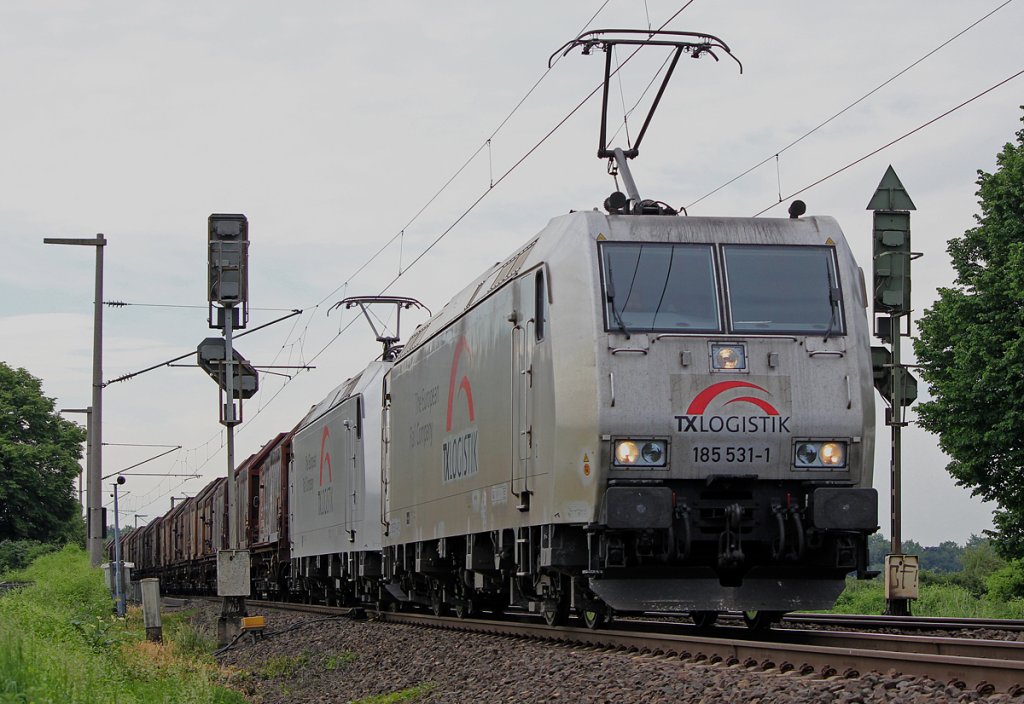 185 531-1 & 185 539-4 in Br�hl am 27.05.2012