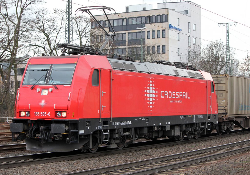 185 595-5 der Crossrail im Portrait in K�ln West am 15.02.2011