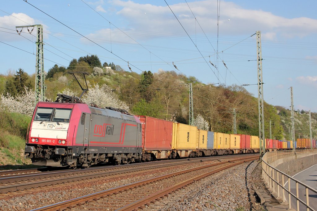 185 601-2 bei Linz(Rhein) am 25.04.2013