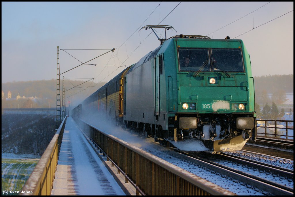 185 614-5 (TXL) in Regensburg-Pr�fening am 6.12.2012.  