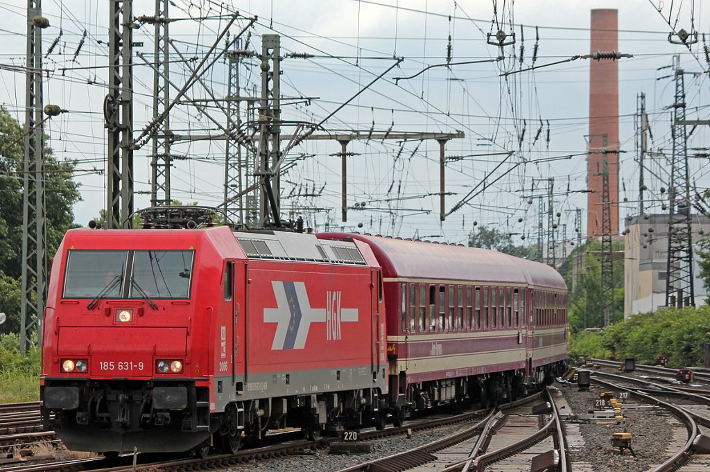 185 631-9 der HGK mit einem Sonderzug von M�ller Touristik aus Halle kommend in Dortmund Hbf am 19.06.2011