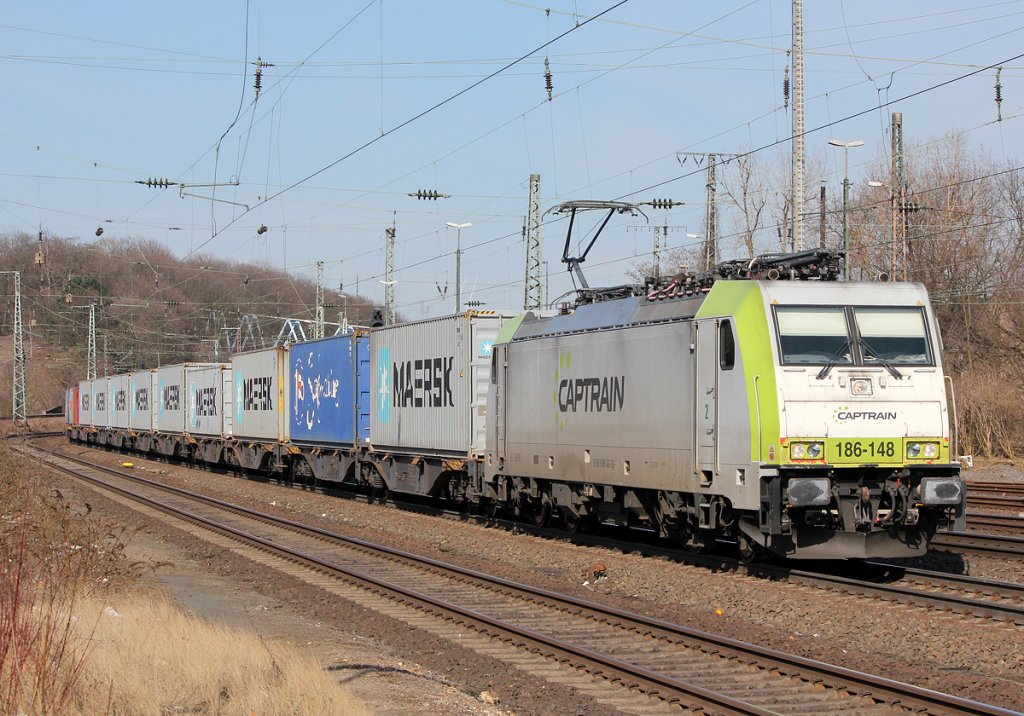 186 148(Captrain) in K�ln West am 26.03.2013