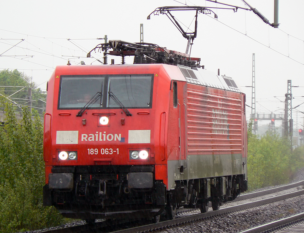 189 063-1 Lz. in Porz Wahn am 06.05.2010
