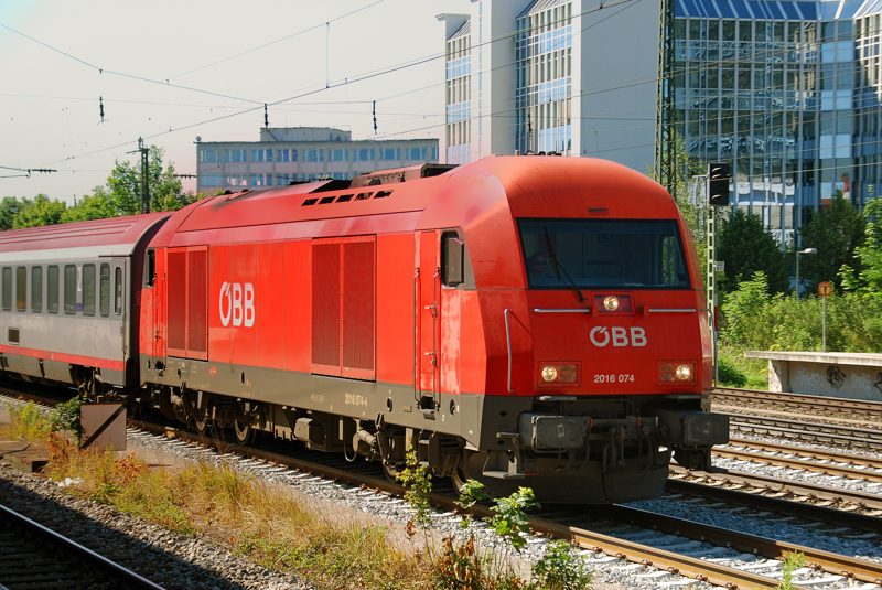 2016 074, aufgenommen am 16.06.12, M�nchen, Heimeranplatz.