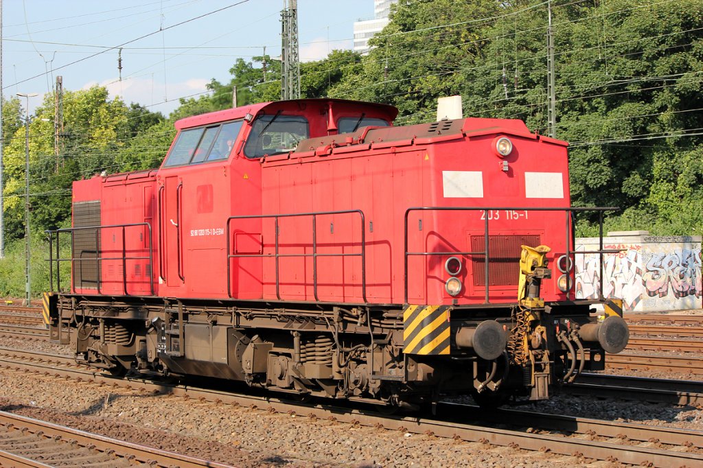 203 115-1 in K�ln West am 26.06.2012