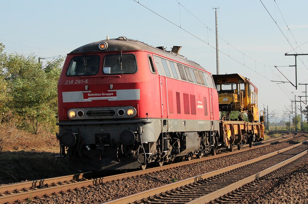 218 261-6 der DBG in Porz Wahn am 03.10.2011