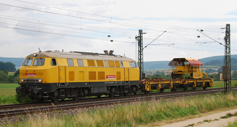 218 304-4, aufgenommen am 05.08.12, N�he Treuchtlingen.