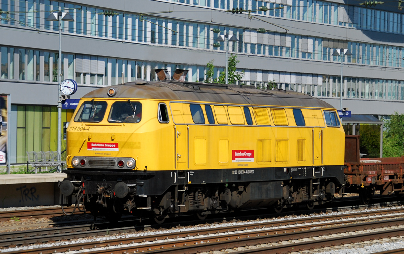 218 304-4, aufgenommen am 16.06.12, am Heimeranplatz.