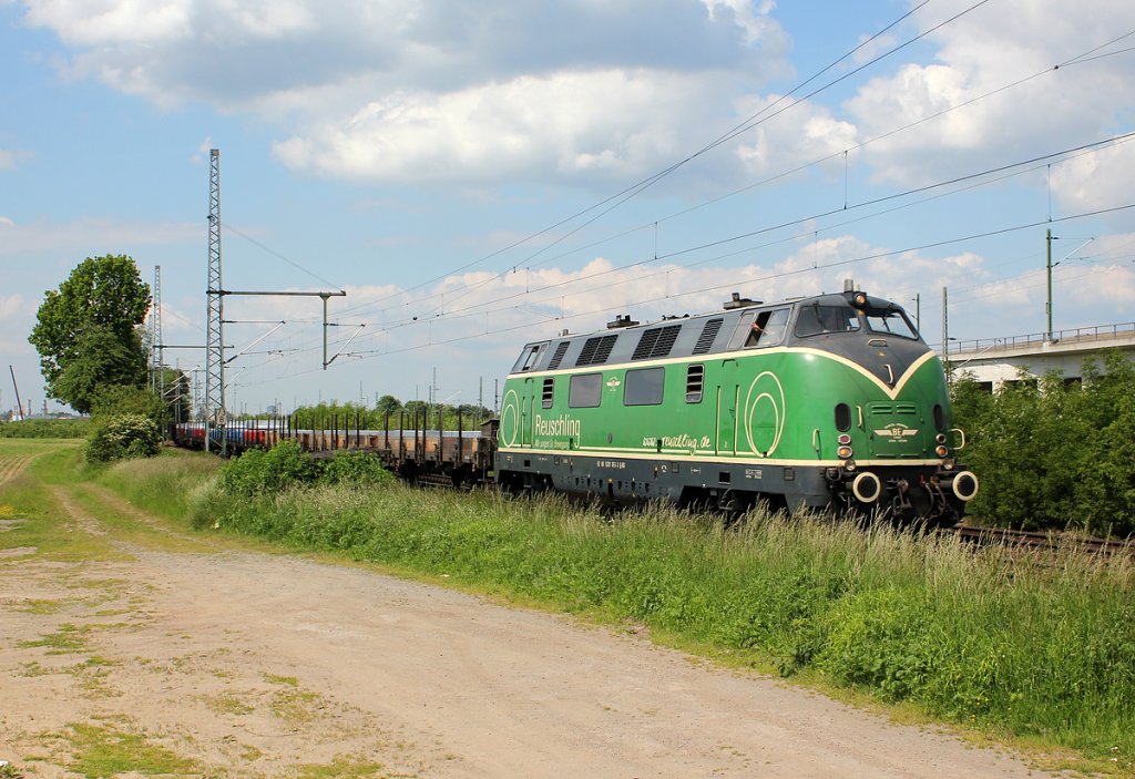 220 053 der BEG in Porz Wahn am 05.06.2013