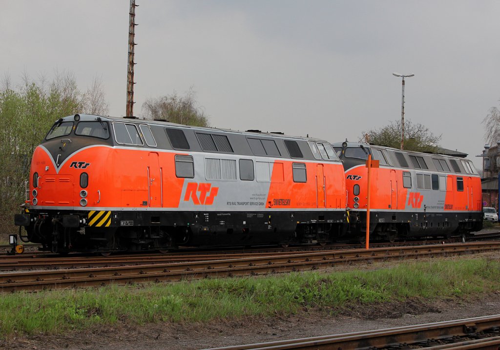 221.105 und 221.134 der RTS in Br�hl Vochem am 29.03.2012