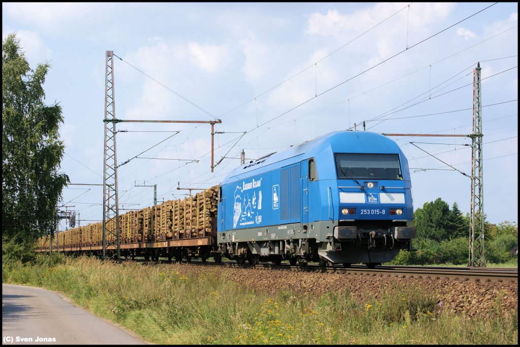 223 052-2 (Press)  253 015-8  in Dedensen-G�mmer am 22.8.2012.