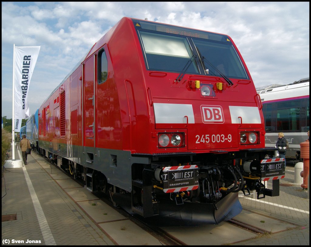245 003-9 (DB Regio) auf der Innotrans 2012 in Berlin-Messe/S�d am 22.9.2012.