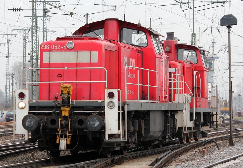 296 052-4 in Gremberg am 18.02.2011
