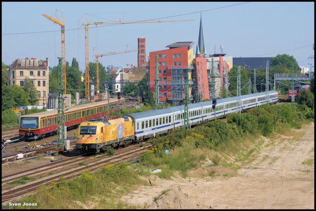 370 009-0 (PKP Intercity)  Stadion Danzig  in Berlin-Ostkreuz am 15.8.2012.