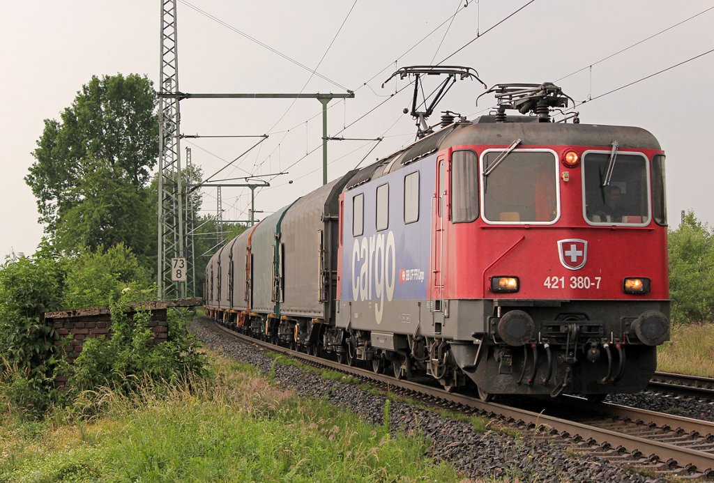 421 380-7 der SBB Cargo in Porz Wahn am 05.06.2011